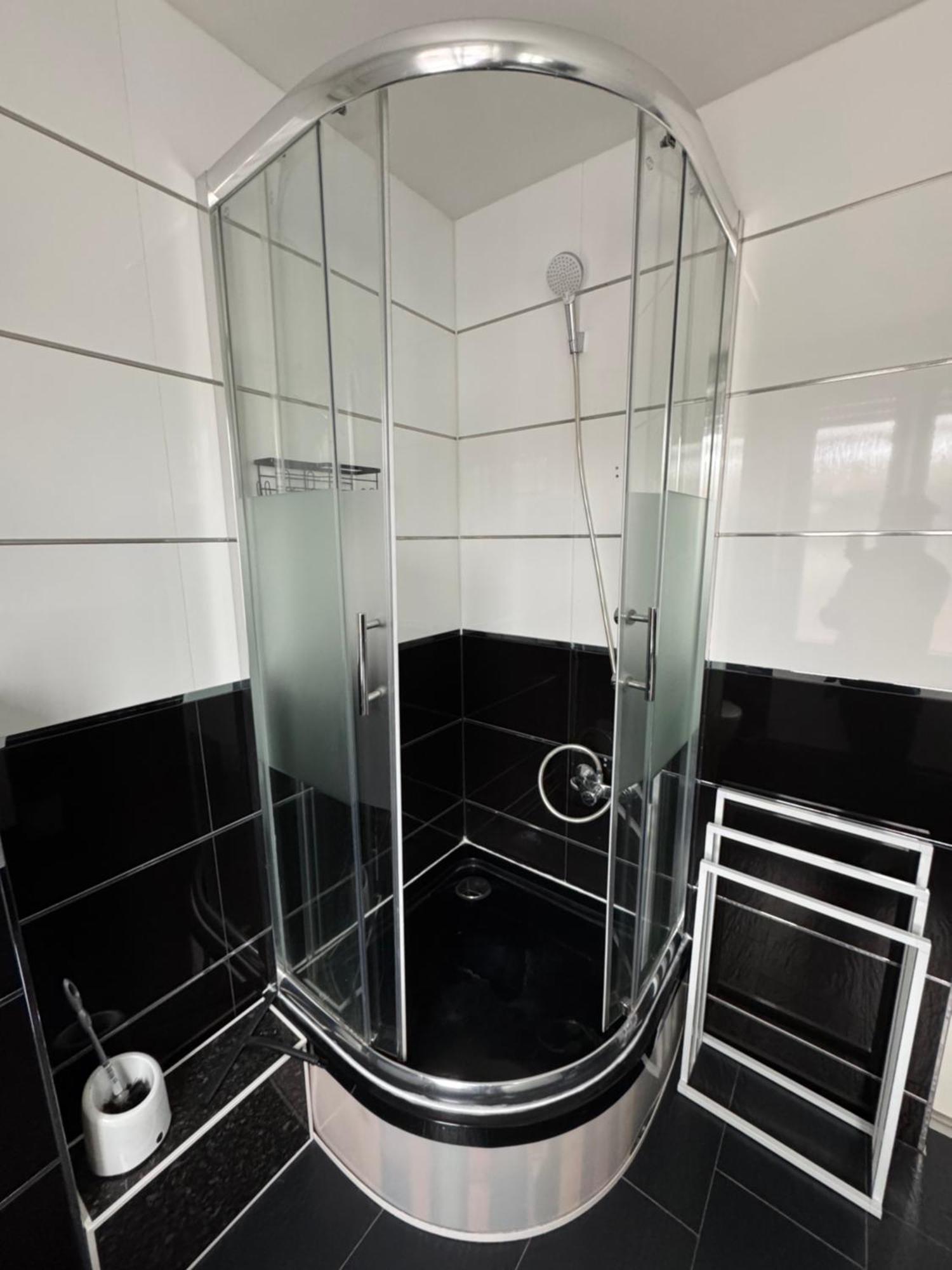 Moderne & Rustikale Monteurwohnung Im Zentrum Eitorf Екстериор снимка