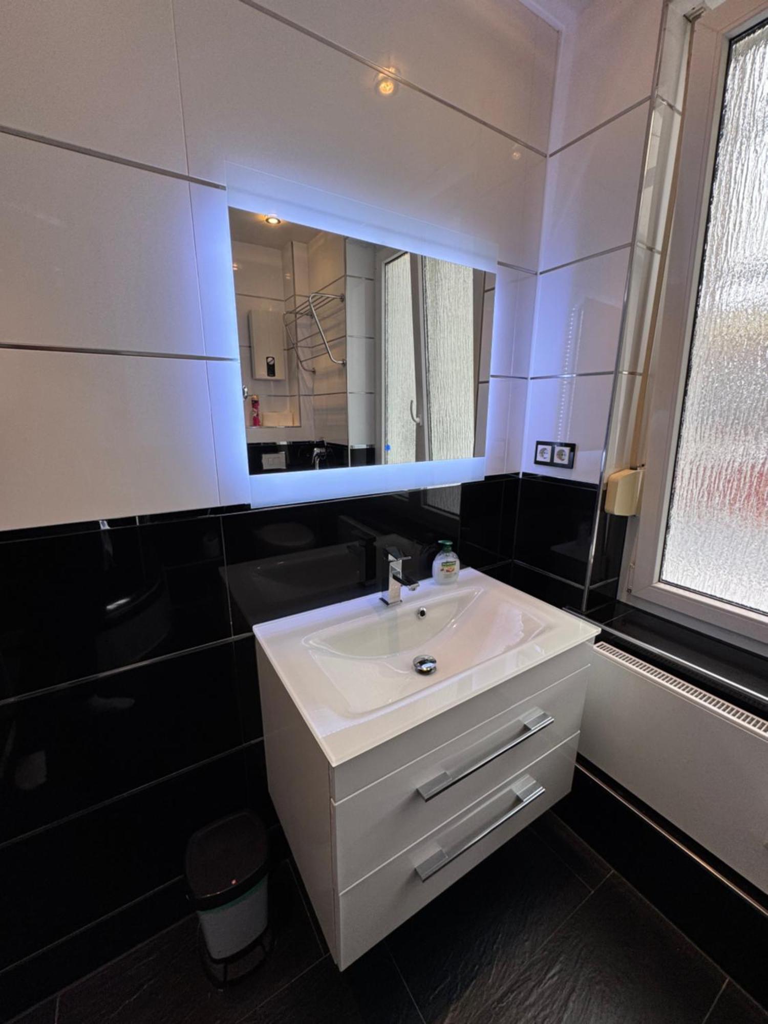 Moderne & Rustikale Monteurwohnung Im Zentrum Eitorf Екстериор снимка