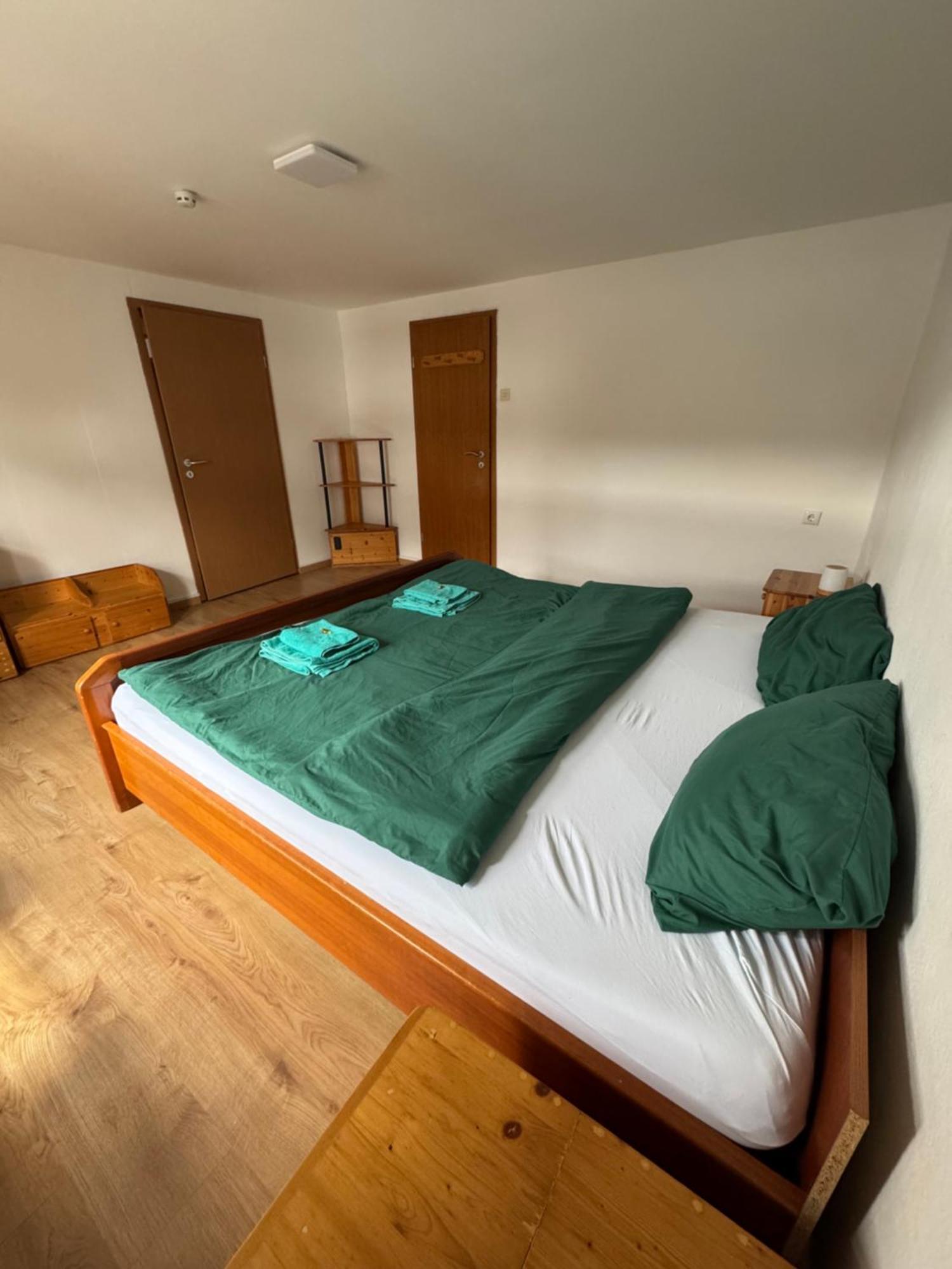 Moderne & Rustikale Monteurwohnung Im Zentrum Eitorf Екстериор снимка