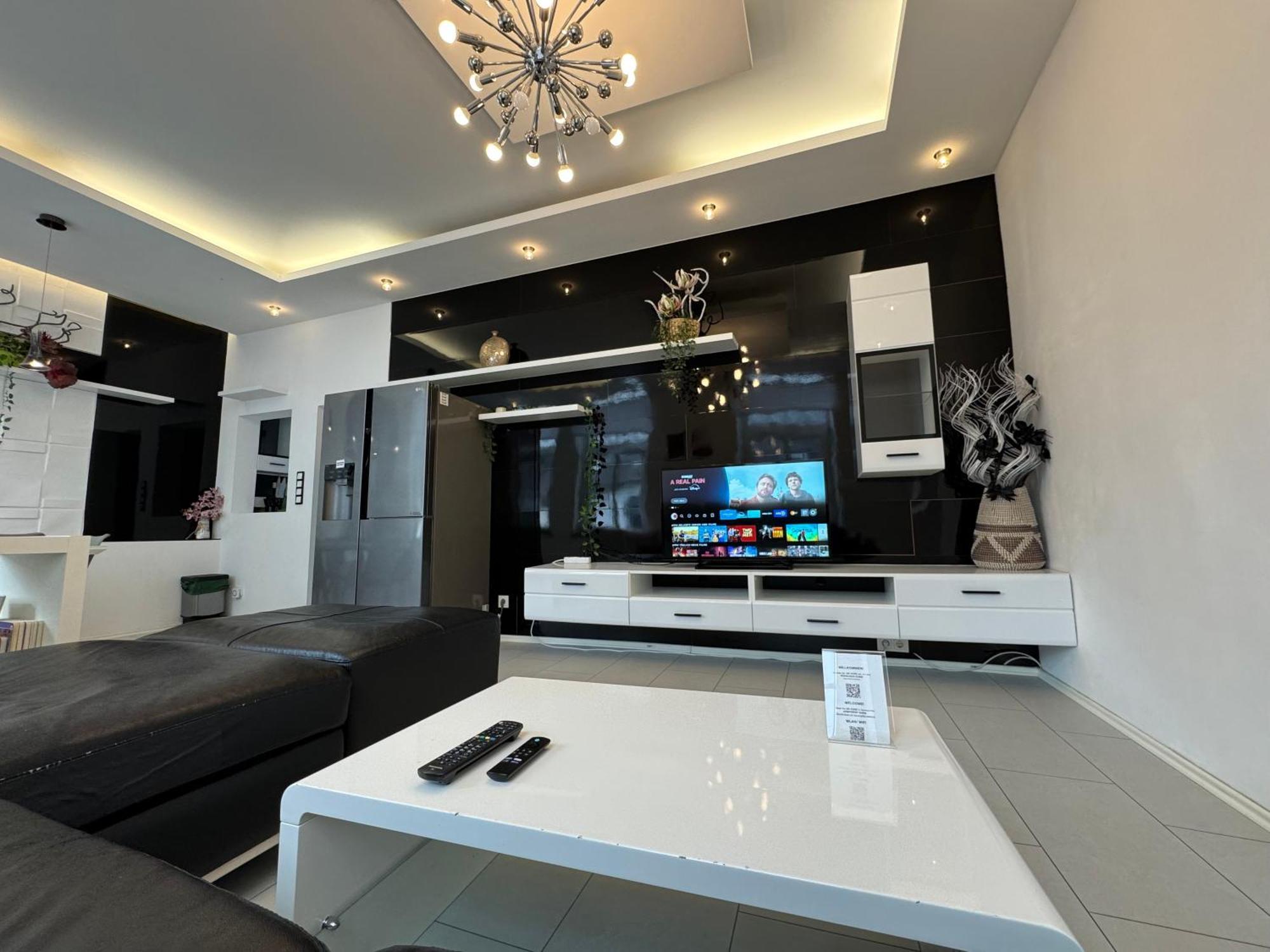 Moderne & Rustikale Monteurwohnung Im Zentrum Eitorf Екстериор снимка